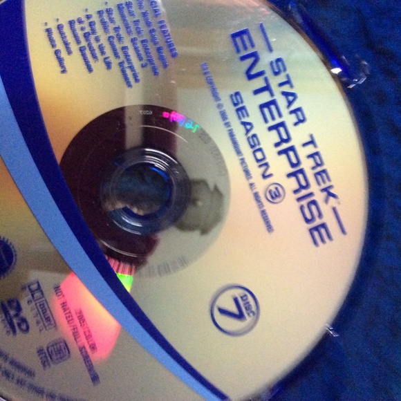 ~ Star Trek Enterprise - Season 3 ~ - Picture 6 of 6
